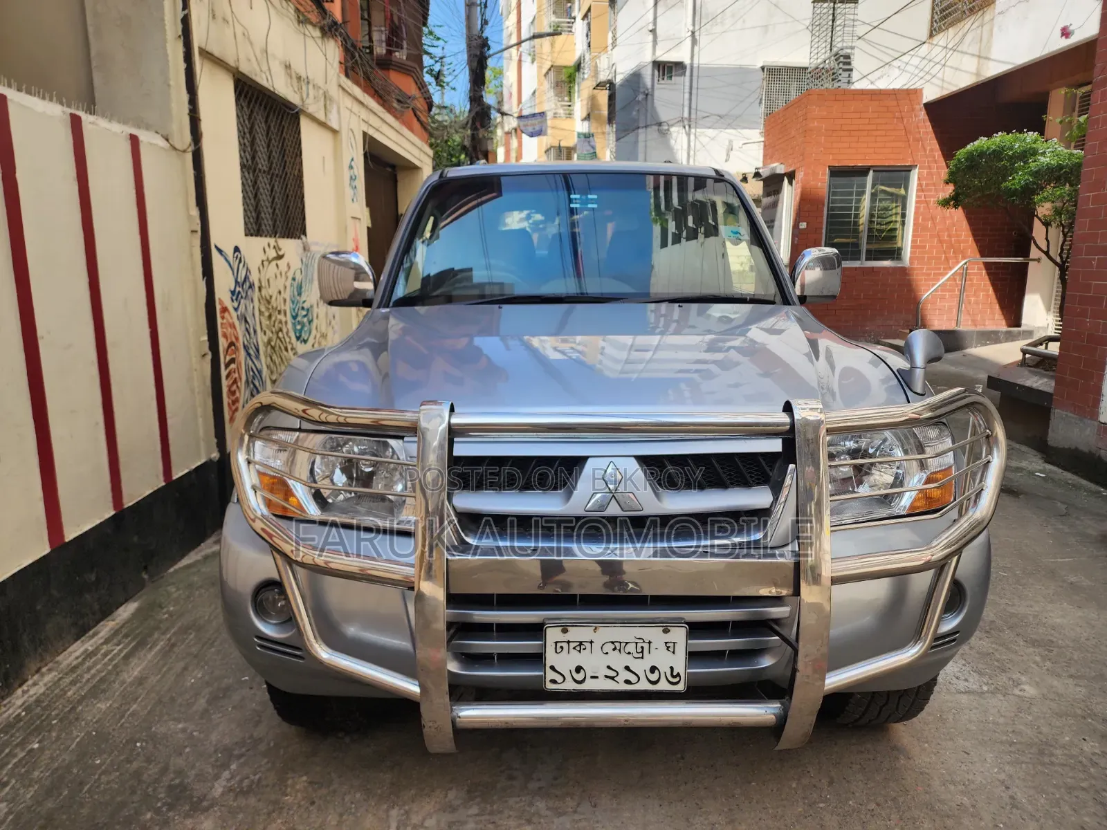 Mitsubishi Pajero 2003 Silver