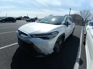 Toyota Corolla Cross 1.8 Hybrid FWD 2022 Pearl