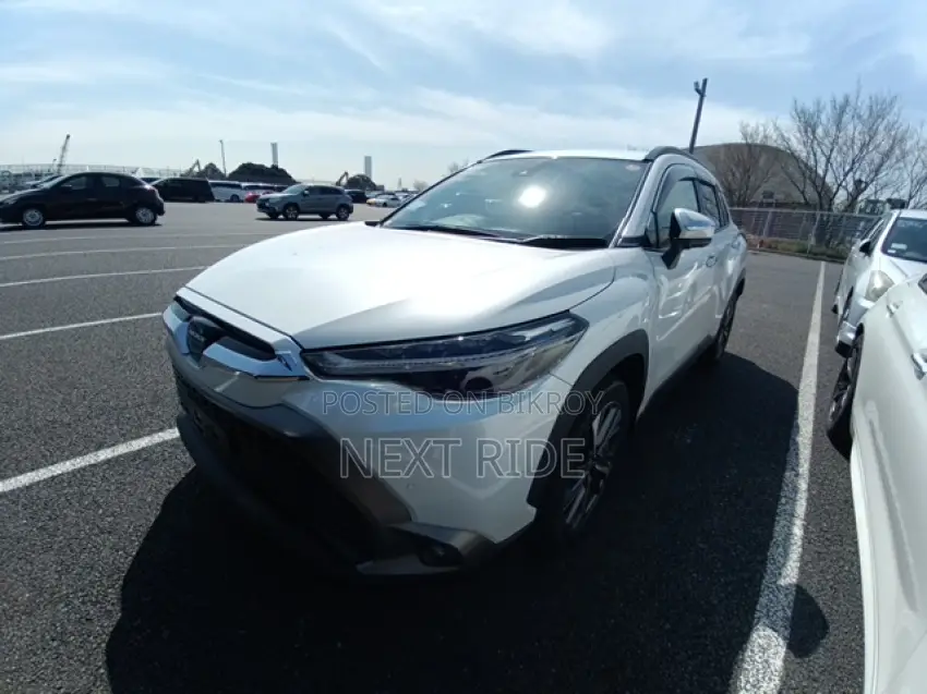 Toyota Corolla Cross 1.8 Hybrid FWD 2022 Pearl