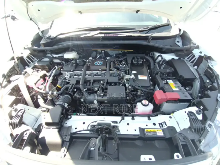 Toyota Corolla Cross 1.8 Hybrid FWD 2022 Pearl