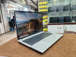 Laptop HP 16GB AMD Ryzen 5 SSD 512GB