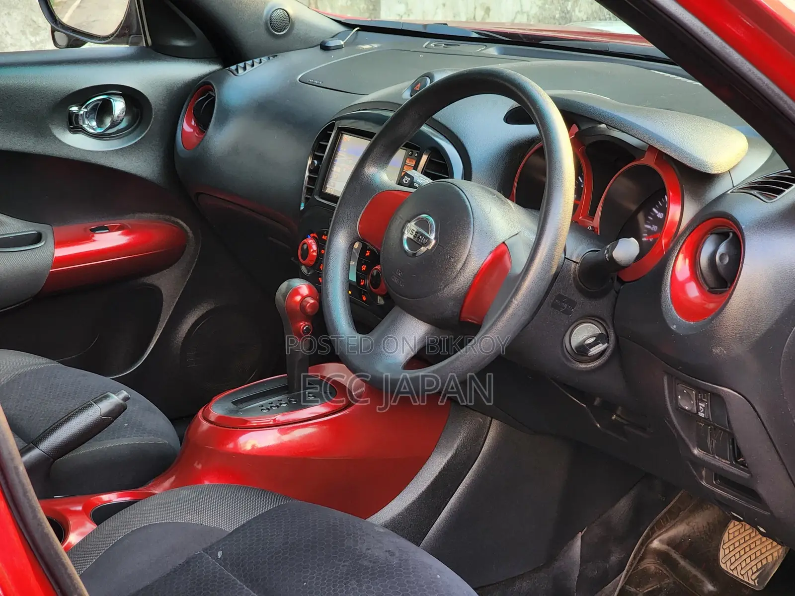 Nissan Juke S 2012 Red