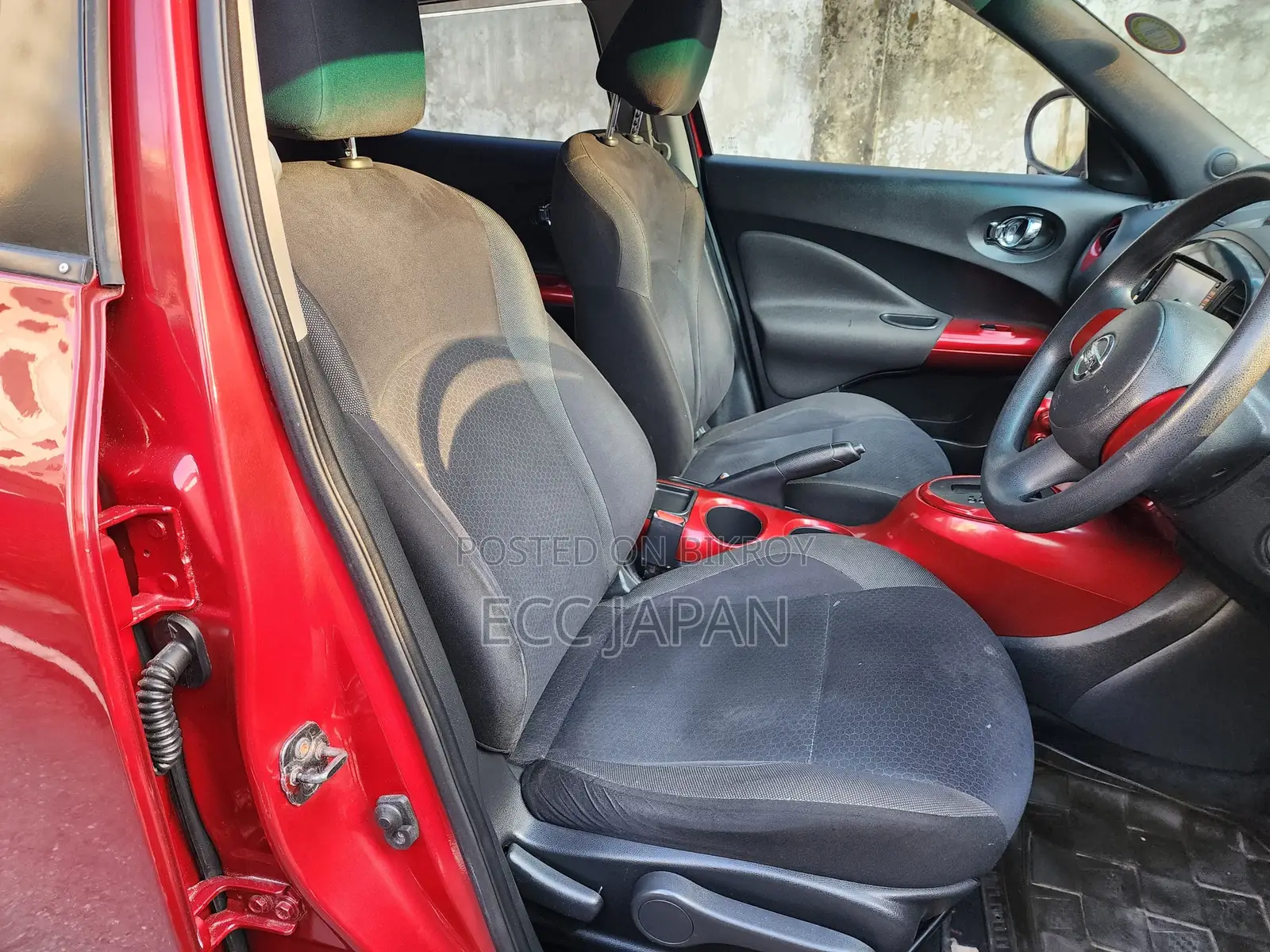Nissan Juke S 2012 Red