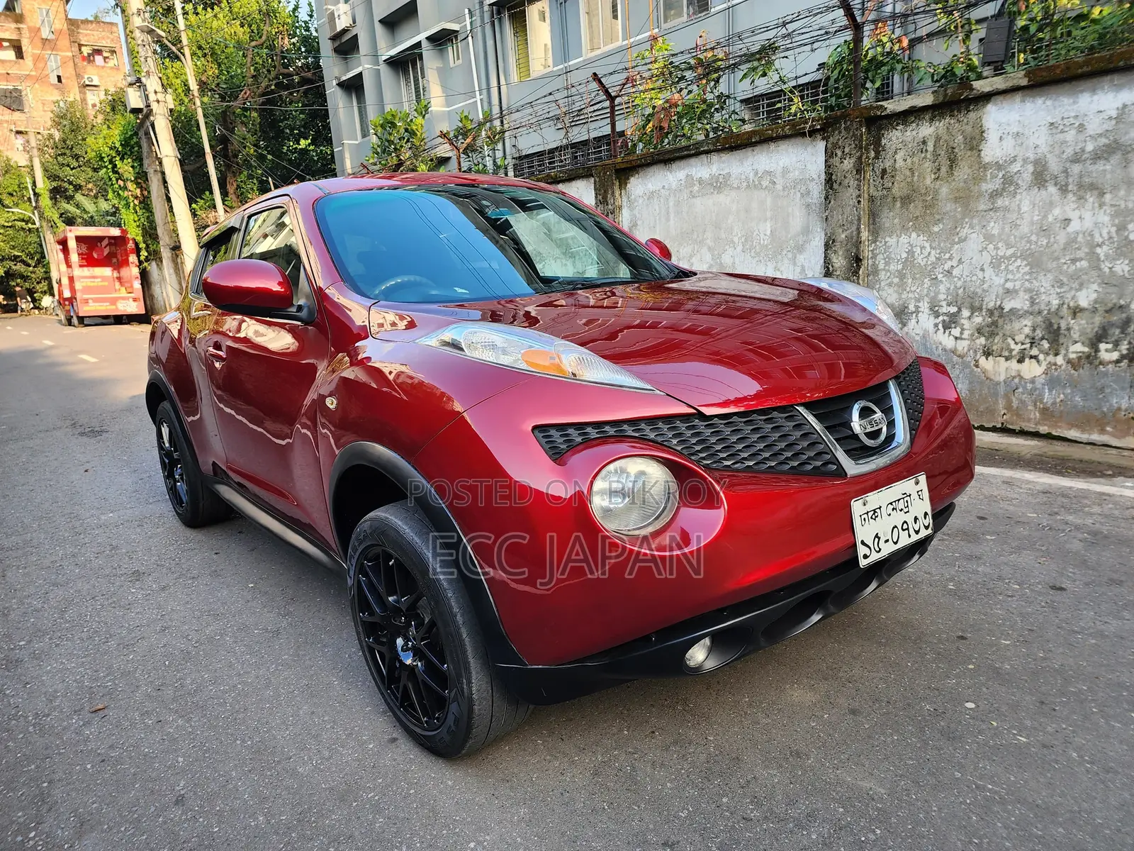 Nissan Juke S 2012 Red