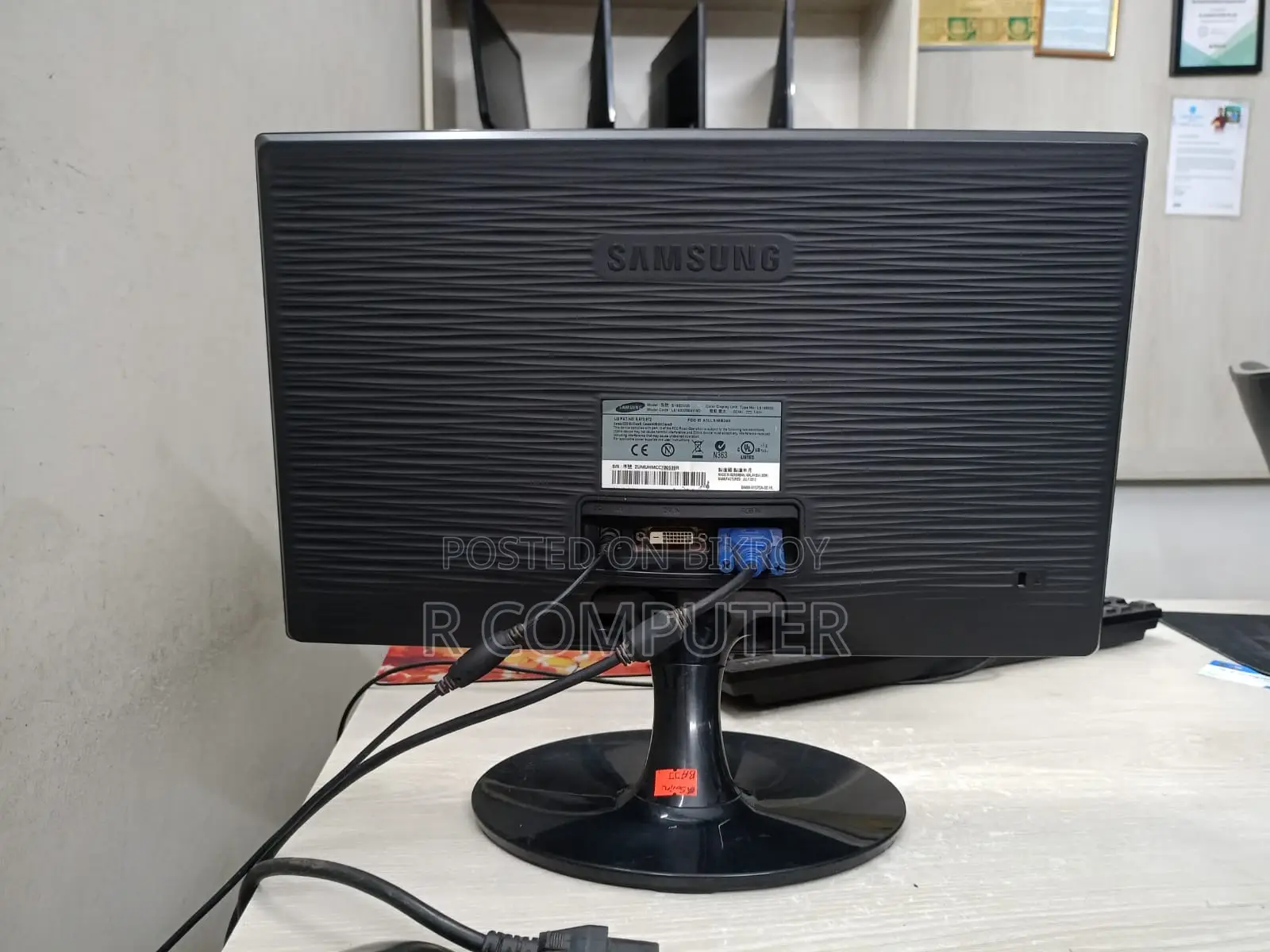 Samsung 18.5"Inch Led Full Fresh Monitor