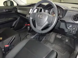 Toyota Axio 2020 Silver