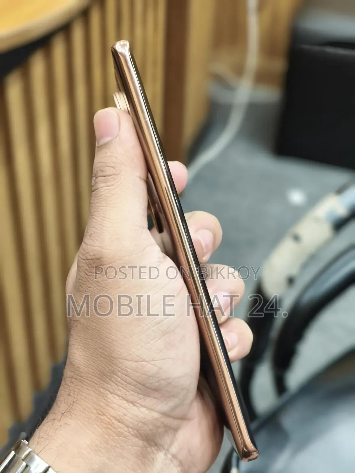 Vivo V40e 256 GB Red