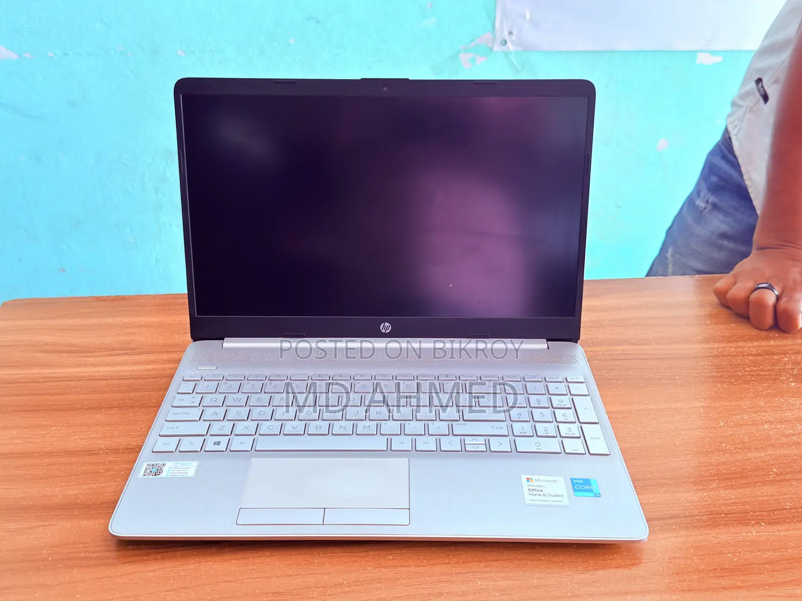 Laptop HP 15 4GB Intel Core I3 HDD 1T