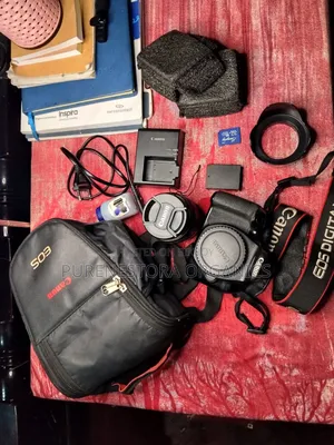Canon Eos 1300d DSLR Camera (Full Set) – Ready to Shoot!