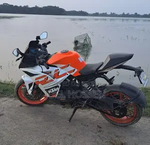 KTM RC 125 2020 White