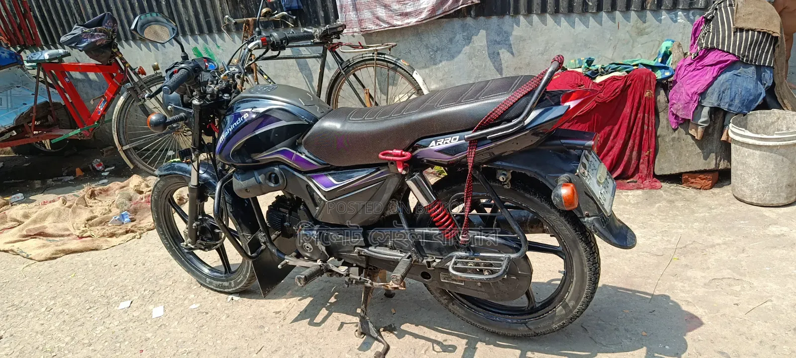 Mahindra Duro 2018 Blue