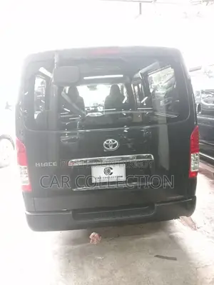 Toyota HiAce 2020 Black