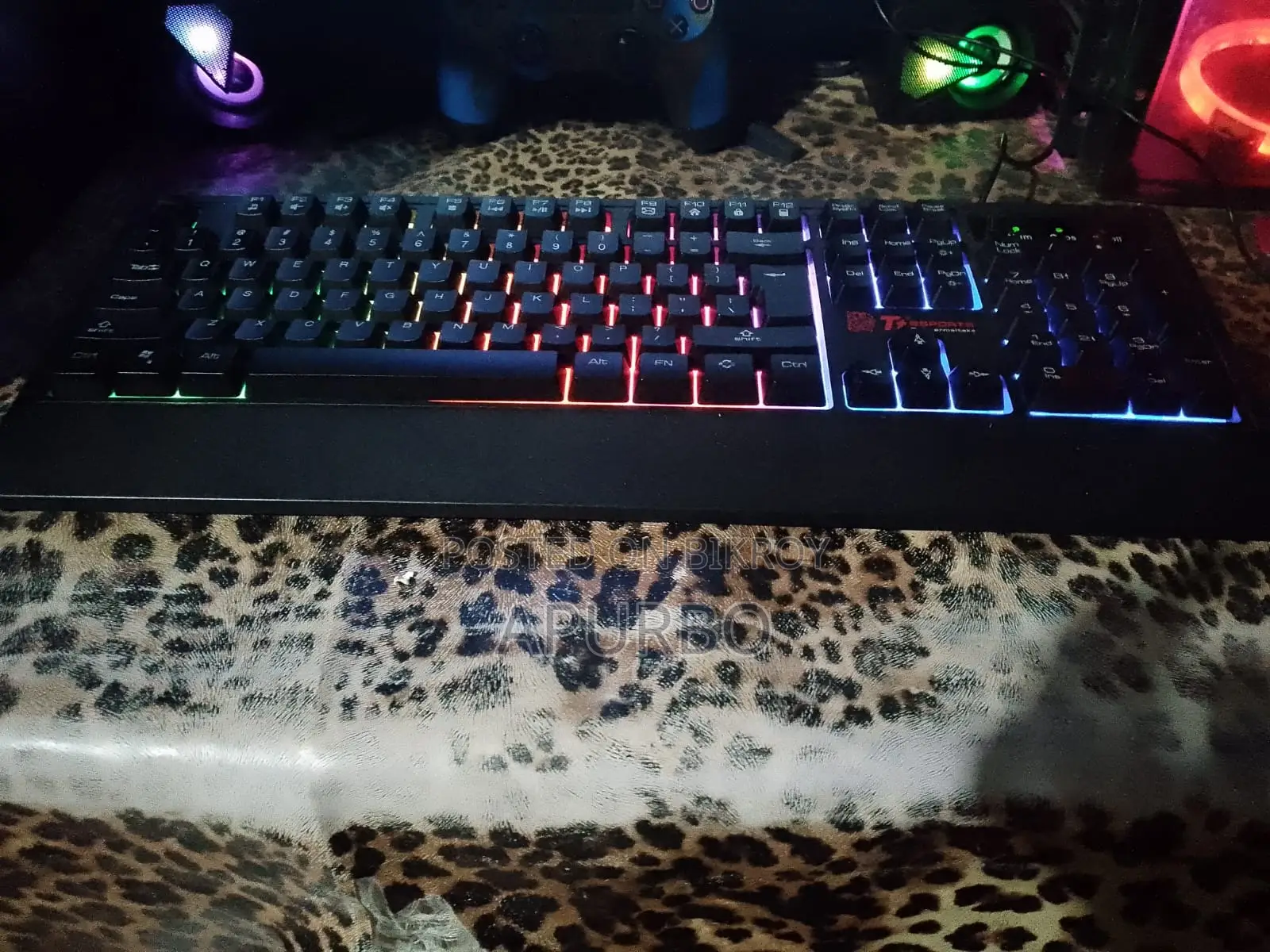 Semi Mechanical Keyboard Ttesports by Thermaltake