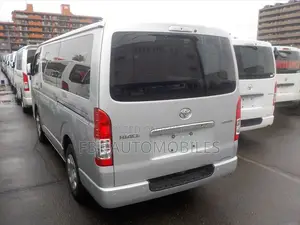 Toyota HiAce 2020 Silver