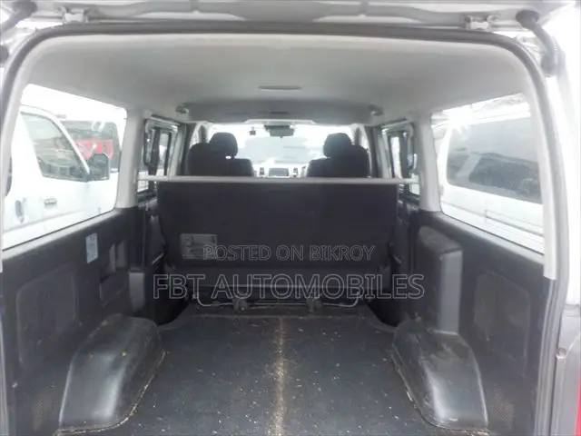 Toyota HiAce 2020 Silver