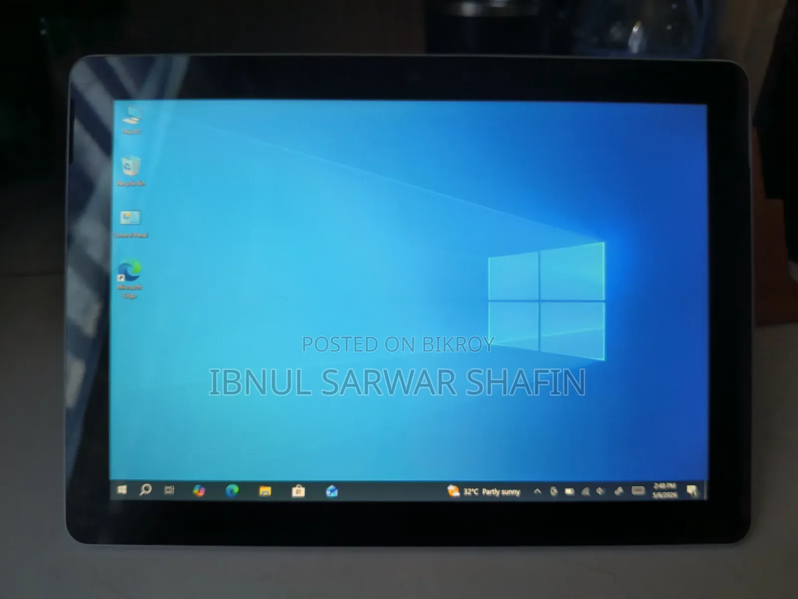 New Laptop Microsoft Surface Go 4GB Intel Pentium eMMC 60GB