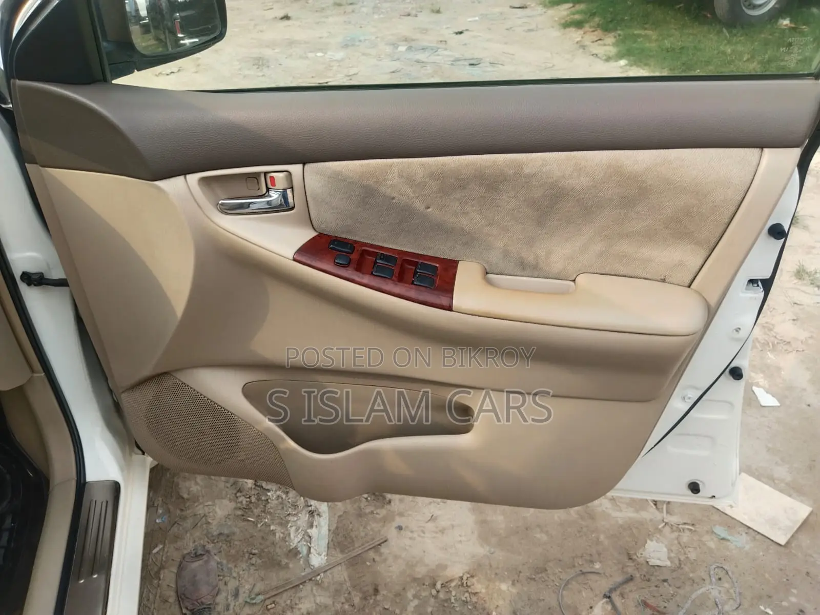 Toyota Corolla 2003 White