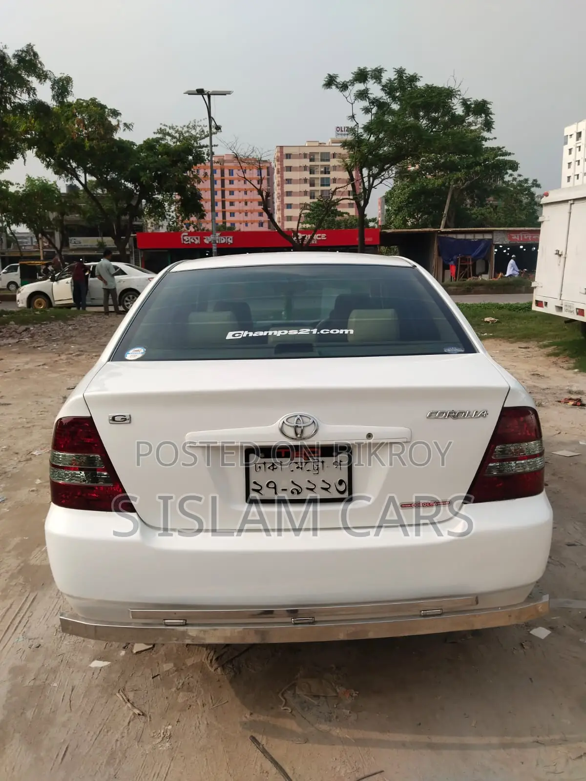 Toyota Corolla 2003 White
