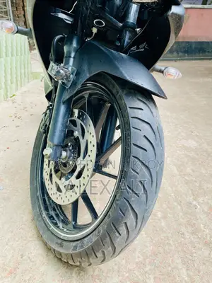 Yamaha R1 2025 Black