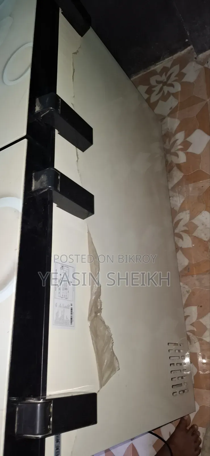 একটি ডিপ ফ্রিজার বিক্রি হবে, বিস্তারিত জানতে কল করুন