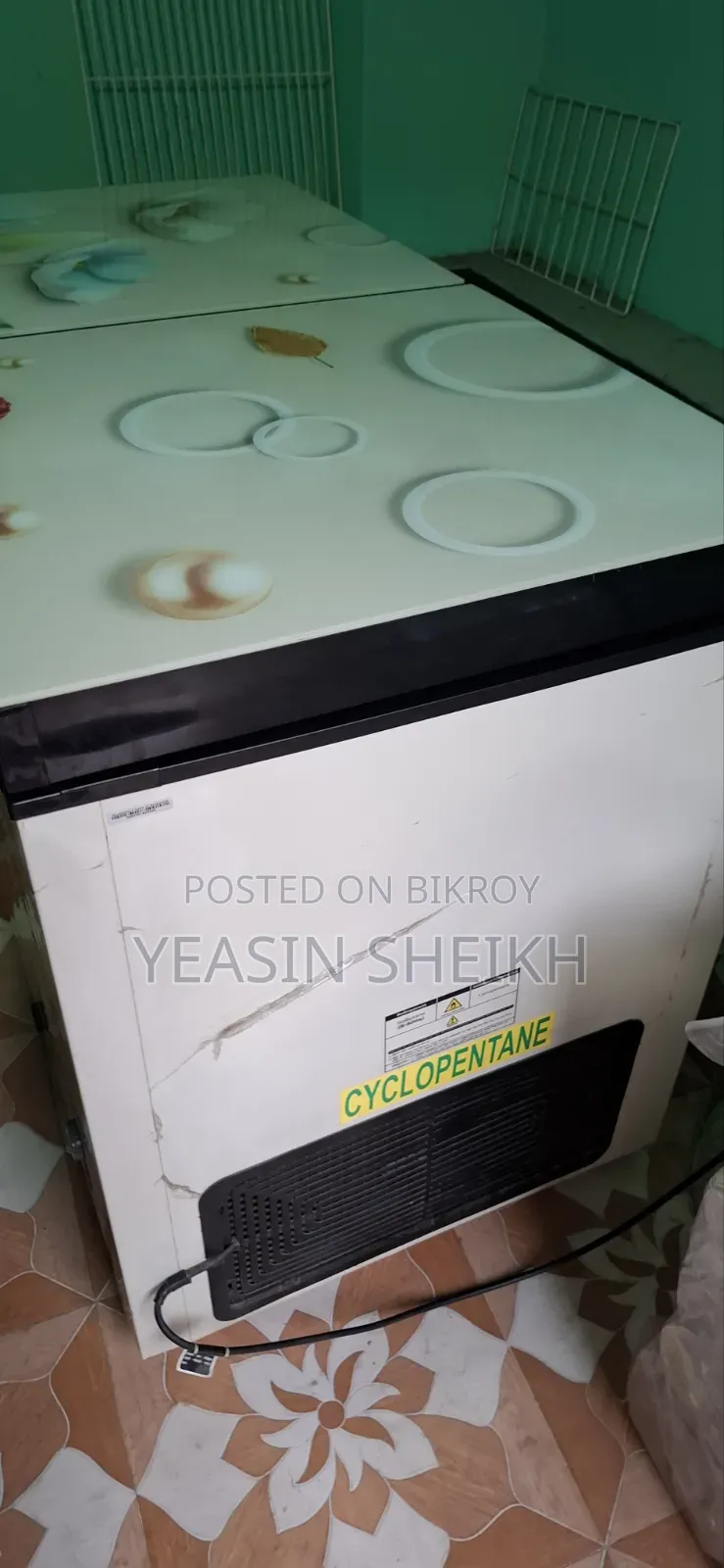 একটি ডিপ ফ্রিজার বিক্রি হবে, বিস্তারিত জানতে কল করুন
