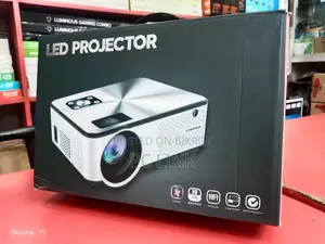 Cheerlux C9 Android 2800 Lumens Projector With TV Card