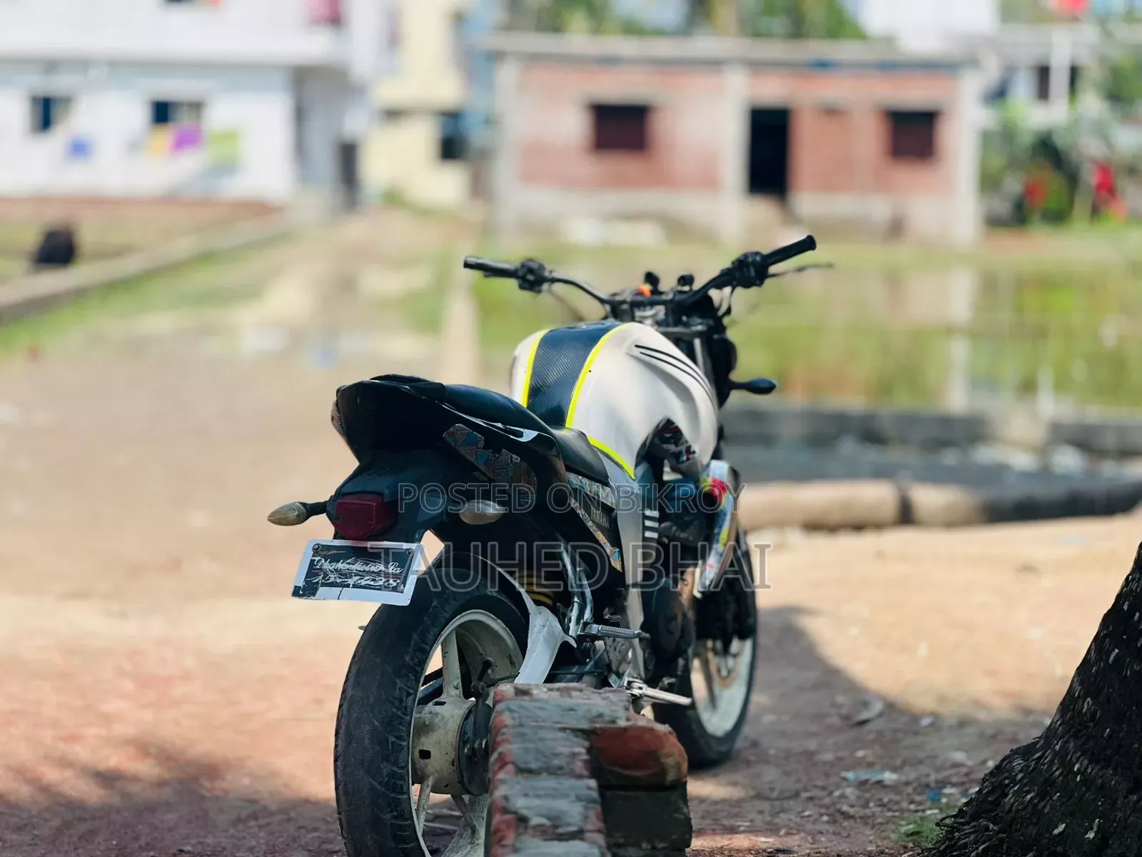 Yamaha FZ 2012 White