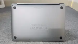 Laptop Apple MacBook Pro 2022 M2 8GB Apple M2 SSD 256GB
