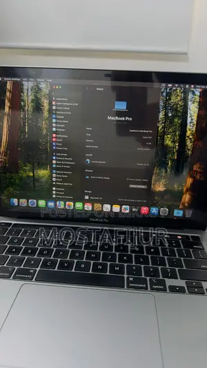 Laptop Apple MacBook Pro 2022 M2 8GB Apple M2 SSD 256GB