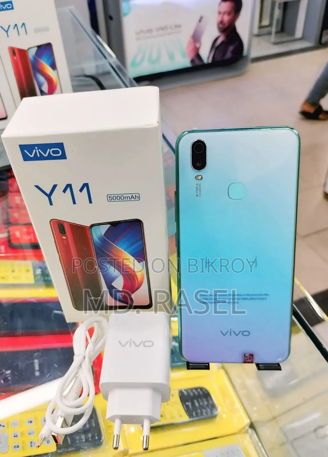 New Vivo Y11 32 GB Blue