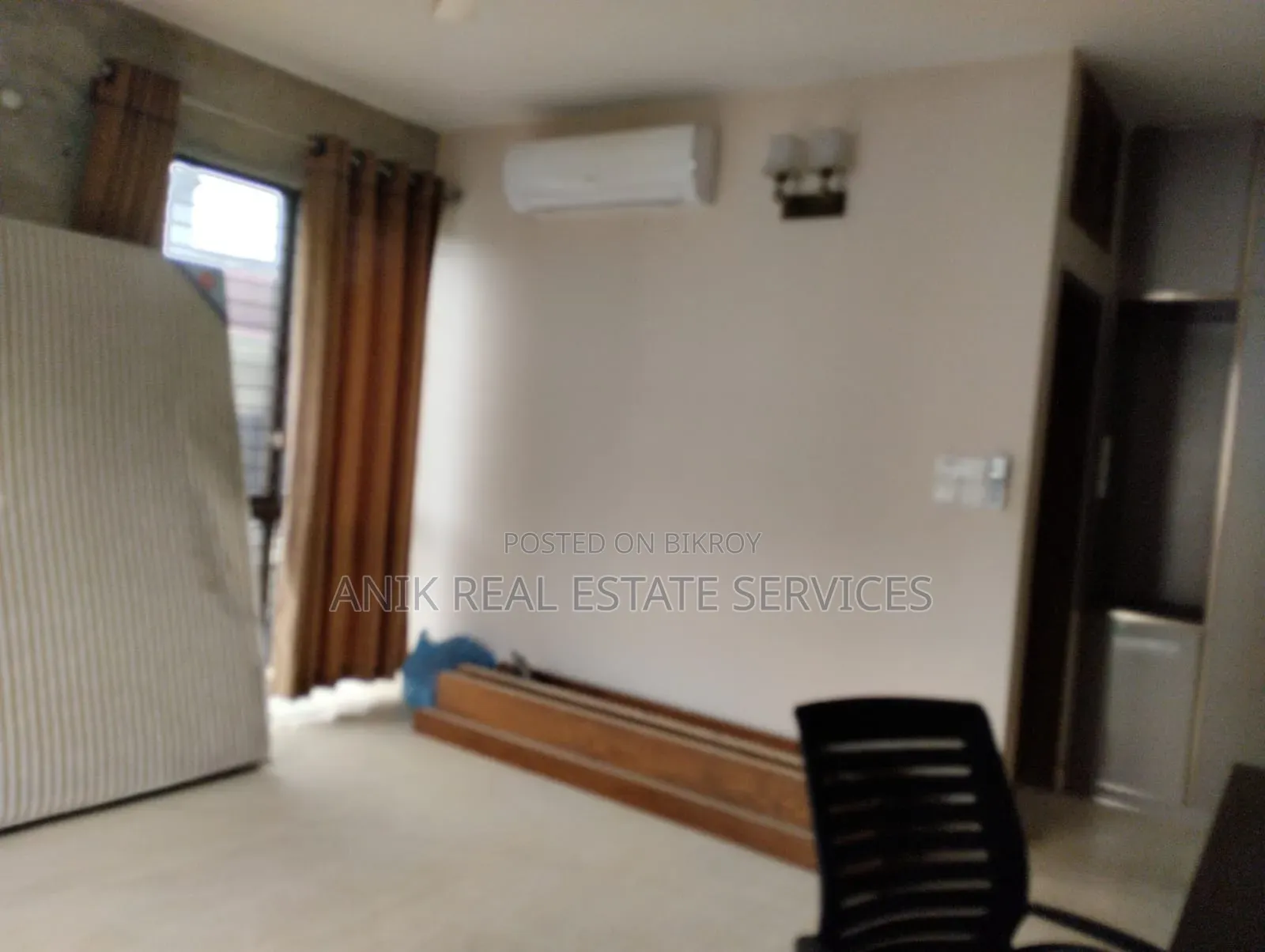 4-bedroom Apartment in Anik Real Estate, Gulshan for Rent