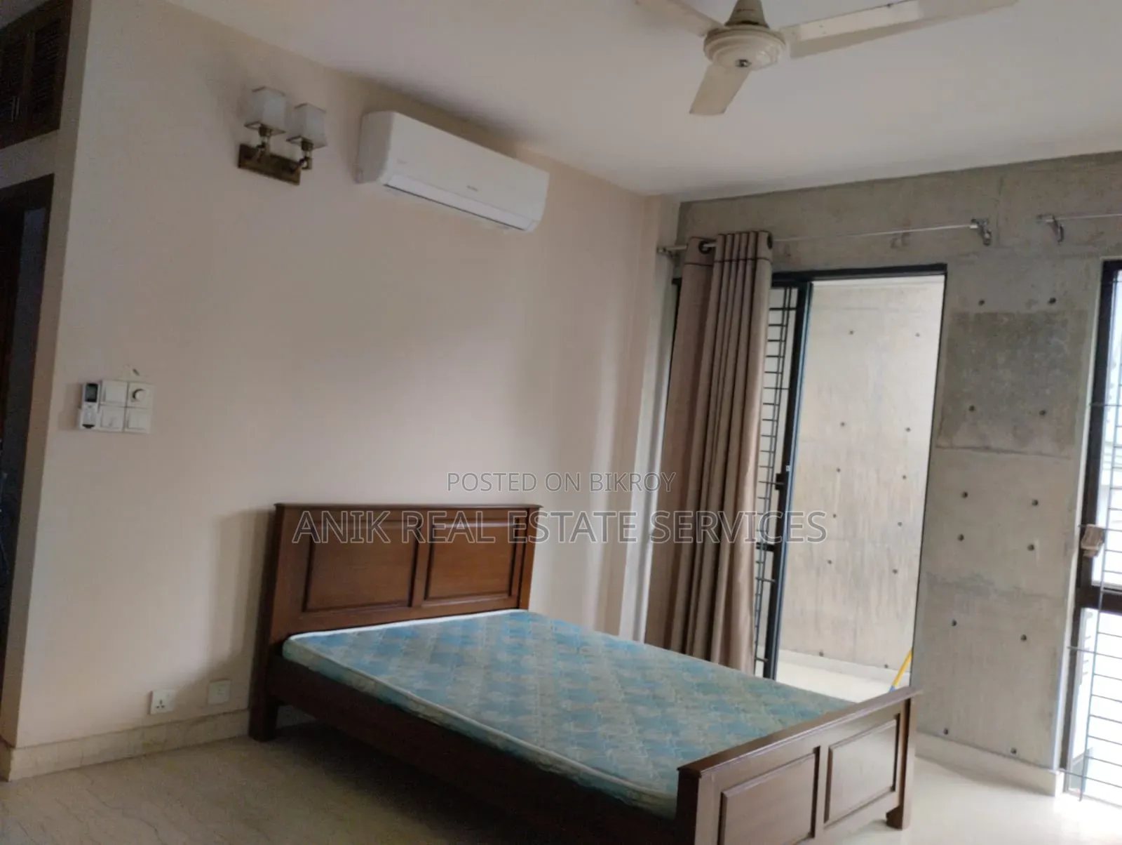 4-bedroom Apartment in Anik Real Estate, Gulshan for Rent