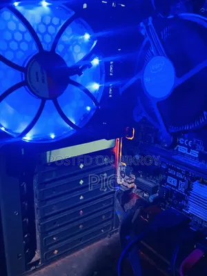 Desktop Computer Gigabyte GB-BLPD-5005 8GB Intel Core I5 HDD+SSD 500GB