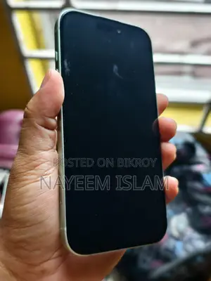 Apple iPhone 15 128 GB Green