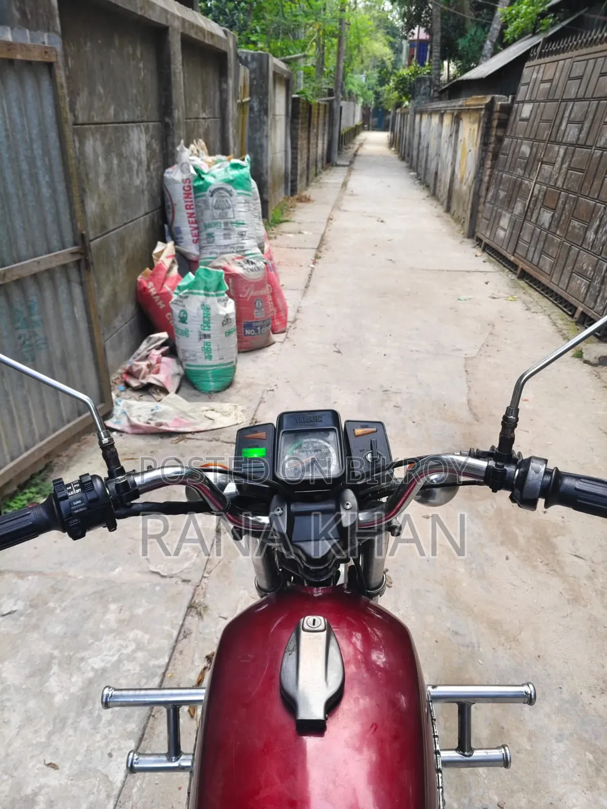 Yamaha 2000