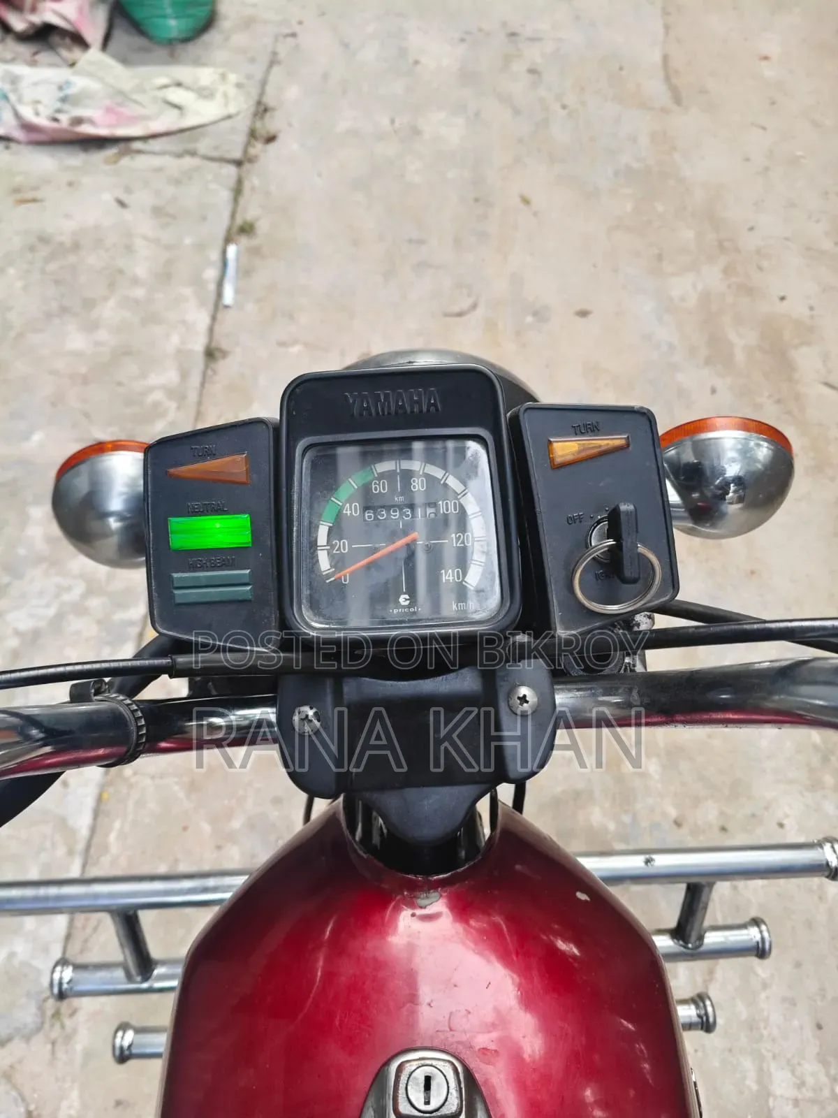 Yamaha 2000