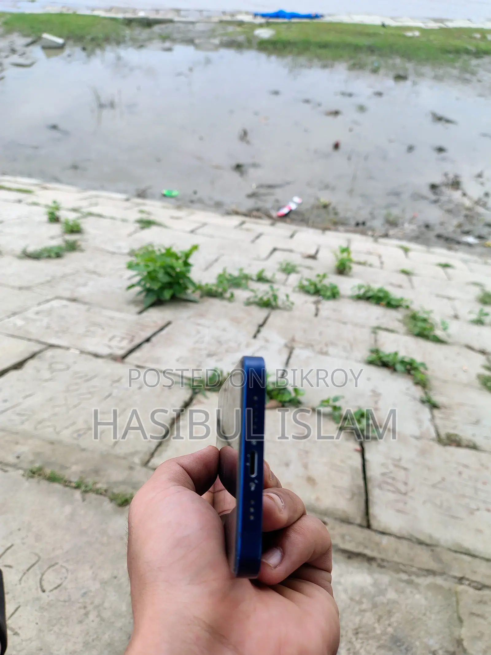 Apple iPhone 12 64 GB Blue