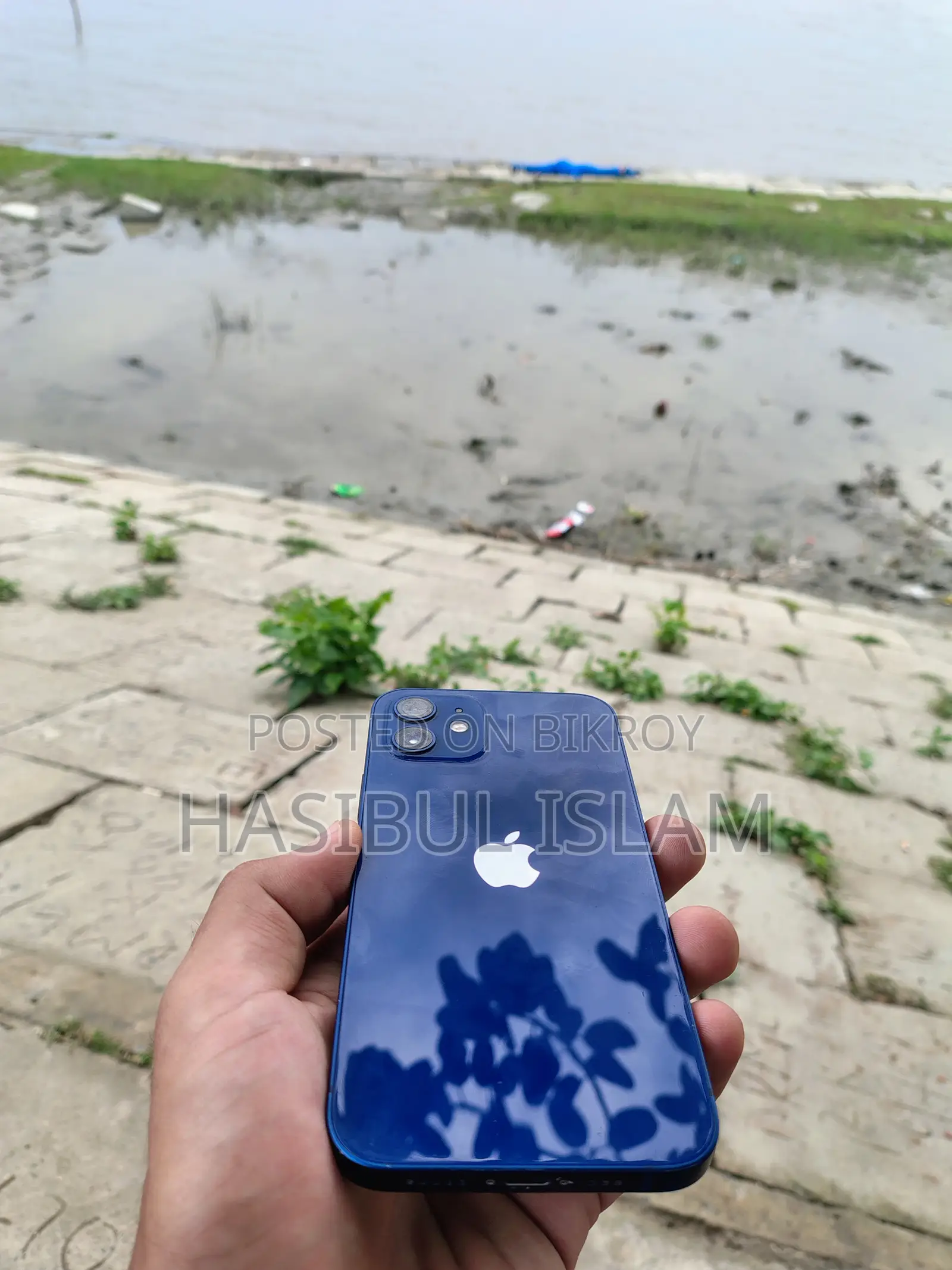 Apple iPhone 12 64 GB Blue