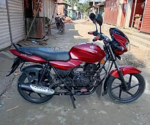 Bajaj Discover 135 2016 Red
