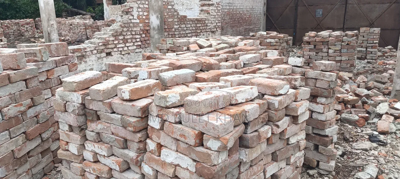 Old Fresh Bricks