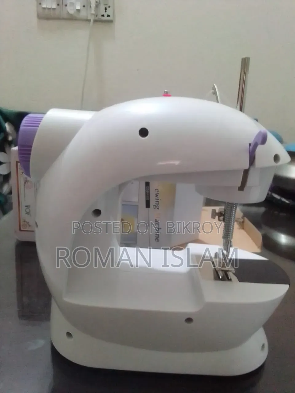 Mini Sewing Machine