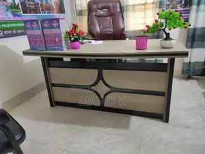 অফিস ডেস্ক (প্রিমিয়াম কোয়ালিটি) – নতুন কন্ডিশন