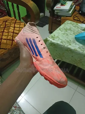 F50 Football Turf Size 41