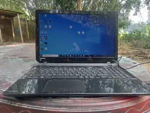 Laptop Toshiba Satellite L775D 4GB Intel Core I3 HDD 500GB