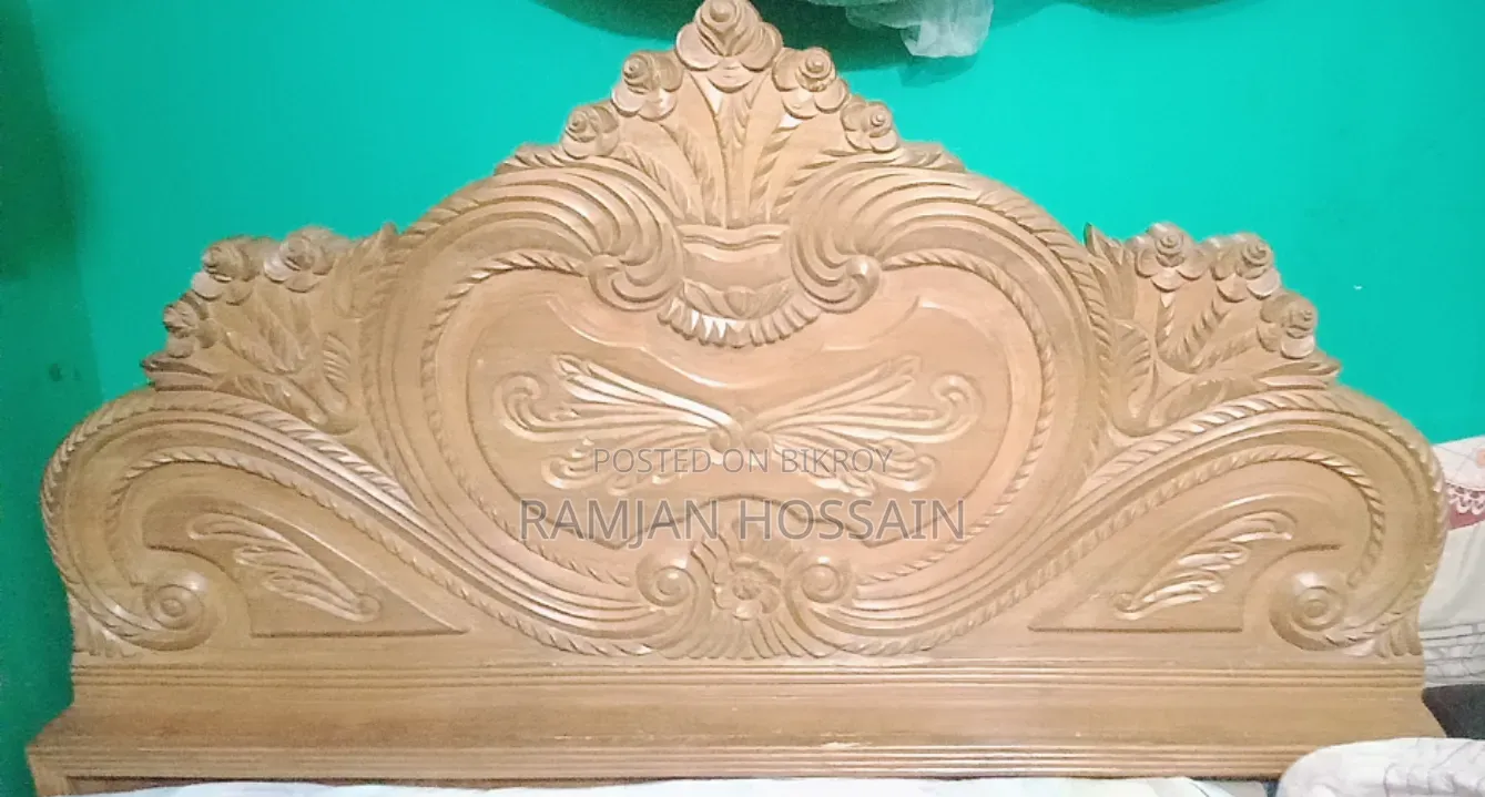 Selling this Teak Wood Bed