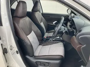 Toyota Yaris Cross 2021 White