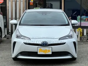 Toyota Prius 2020 Pearl