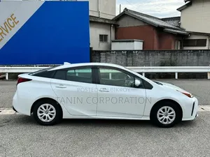 Toyota Prius 2020 Pearl