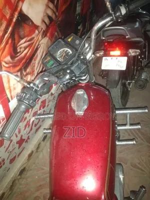 Yamaha 1995 Red