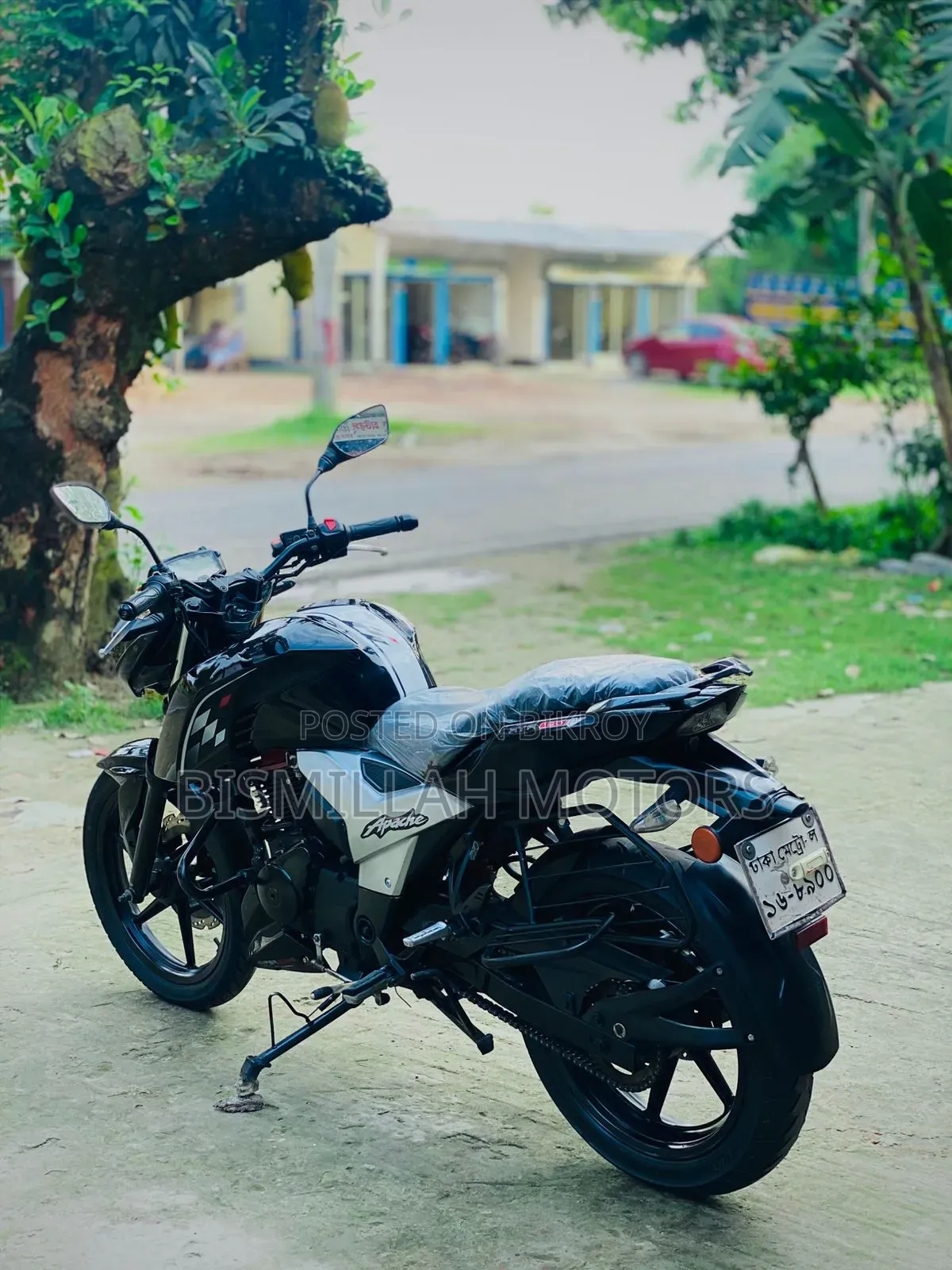 TVS Apache 160 4V 2023 Black
